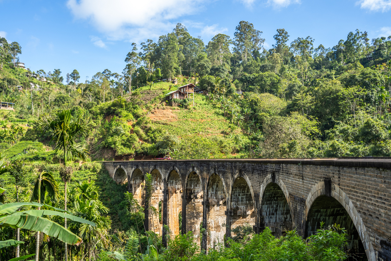 Sri Lanka bridge